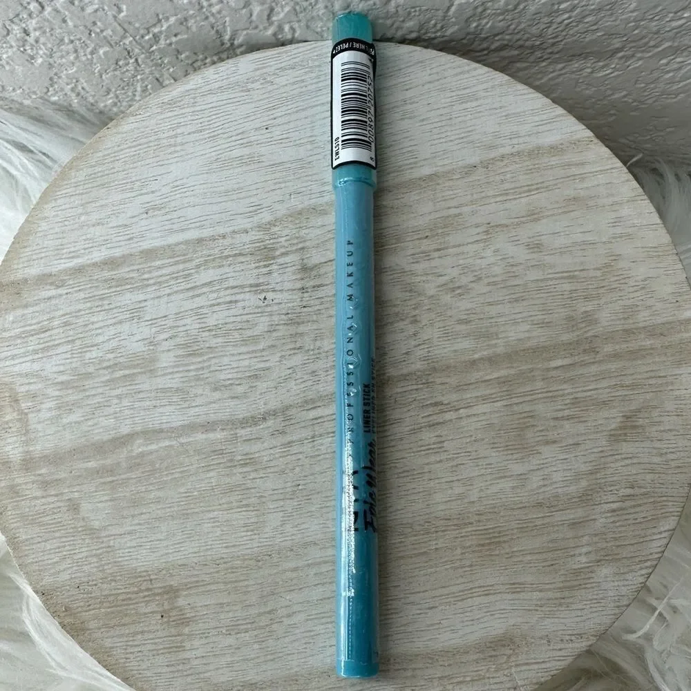 $5 🌙 NYX Epic‎ Wear Long Lasting Eyeliner Pencil In Blue Trip NEW FULL SZ